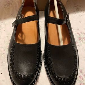 Naguisa Black leather shoes EU 37. Made in Spain! NWT!